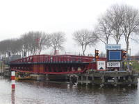 57700 De draaibrug over het Kanaal door Walcheren bij Souburg. Op 16 september 2013 werd de brug weg gehaald voor ...