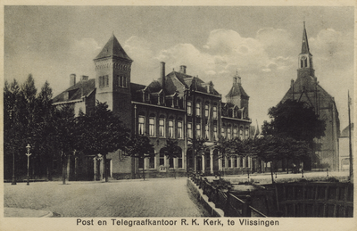 57842 Post en Telegraafkantoor R.K. Kerk, te Vlissingen. Postkantoor (en telegraafkantoor) aan de Stenenbeer, gezien ...