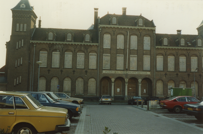 58614 Het voormalige postkantoor aan de Stenenbeer (foto november 1989)