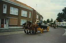 58868 Op zaterdag 13 juli vetrokkken 12 spannen met trekpaarden vanaf de Grote Markt in Brussel richting Amsterdam, ...