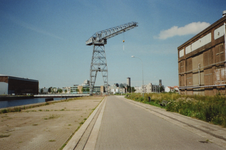 58926 De Dokkade met Dokhaven op het voormalige terrein van de Kon. Mij de Schelde . We zien o.a. de gerestaureerde ...