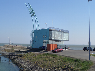 59585 Dijkpaviljoen De Punt op de punt van de Eilanddijk (havendam) aan het eind van de Piet Heinkade te Vlissingen ...