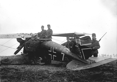 10841 Oostburg. Vliegtuig Eerste Wereldoorlog