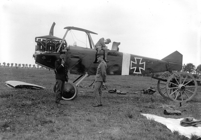 10847 Draaibrug. Vliegtuig Eerste Wereldoorlog