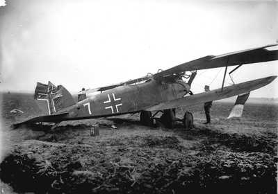 10867 Oostburg. Vliegtuig Eerste Wereldoorlog