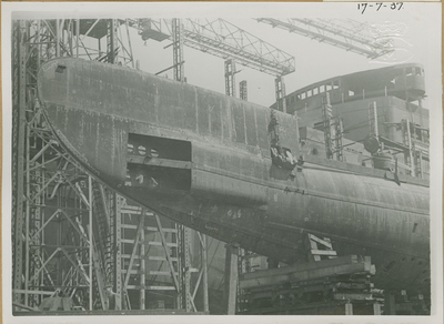 1364 Aanbouw onderzeeboot Orzel voor de Poolse Marine op de scheepswerf De Schelde te Vlissingen