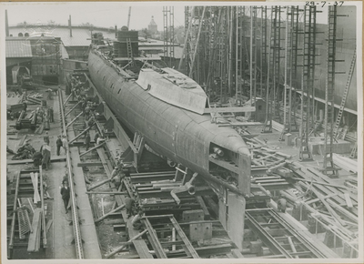 1368 Aanbouw onderzeeboot Orzel voor de Poolse Marine op de scheepswerf De Schelde te Vlissingen