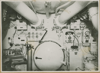 1430 Onderzeeboot Orzel voor de Poolse Marine. H. Electro motorkamer Machinekamer naar voorschip gezien