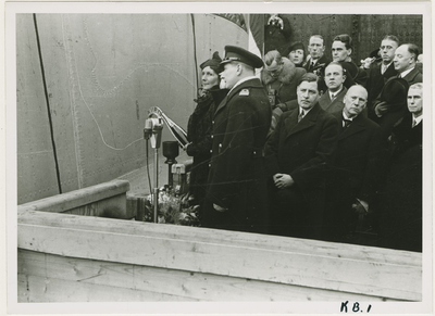 KB1-31 Tewaterlating van de onderzeeboot Orzel voor de Poolse Marine op de scheepswerf De Schelde te Vlissingen