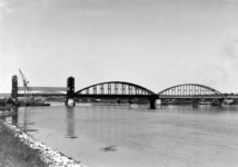 3746 Spoorbrug over de IJssel nabij Hattemerbroek