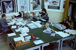 3 50-jarig jubileum Lein Bosselaar. Jo van der Vliet, Corrie Dekker en Wilma Izeboud