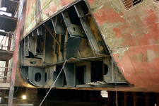 1322 Vrachtschip Arklow Brook (IMO 9101534, bouwjaar 1995), reparatie averij na aanvaring voor de West Buitenhaven in ...