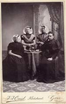 614 Jannetje Welleman (1843-1916), Jakomina Cornelia Caboort (1876-1950), Koos Everse en Maria Bakkeren