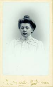 674 Digna Cornelia Wilhelmina Arentz (1882-1958)