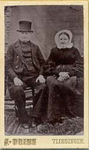 1006a Het echtpaar Izaac Cappon (1804-1880) en Janneke Frelier (1802-1882) in klederdracht