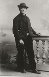 6087 Marinus Sinke (1858-1925) in Zuid-Bevelandse dracht