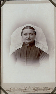 4245 Cornelia Vroegop (1846-1929) in Thoolse dracht