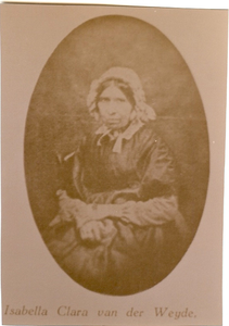 4410 Isabella Clara van der Weijde (1799-1858) in Zeeuws-Vlaamse dracht