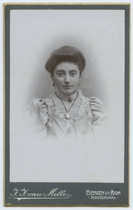 4427a Janna Cornelia de Wilde (1884-1955)