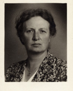 1153 Lamberta Berendina Slagter, geboren Den Haag 10 maart 1898, dochter van Lammert Slagter en Johanna Frederika ...