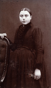 122 Magdalena Luteijn, geboren Zuidzande 13 augustus 1871, overleden Retranchement 26 februari 1946, dochter van David ...