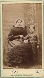1305 Janna du Mez, geboren Groede 12 september 1826, dochter van Jacob du Mez en Maria Ekkebus, echtgenote van Adriaan ...