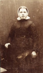 141 Maria Luteijn, geboren Zuidzande 30 januari 1868, overleden Schoondijke 15 april 1935, dochter van Adriaan Luteijn ...