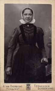 1768 Catharina Wilhemina Taillie, geboren Schoondijke 7 december 1876, overleden Groede 5 maart 1940, echtgenote van ...
