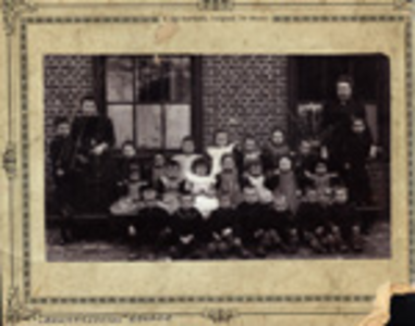2604 Leerlingen van de Nutsschool te Groede. Maria Sara Erasmus, geboren 2 maart 1878 te Groede, dochter van Abraham ...