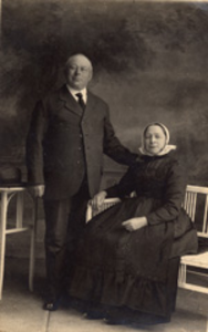 3237 Pieter Johannes Dierx, overleden te Breskens met echtgenote Maria van Roo, geboren 26 oktober 1865 te Groede, ...