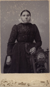 470 Anna Maria Becu, geboren Groede 19 februari 1855, overleden Zuidzande 28 maart 1926, dochter van Abraham Becu en ...