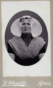 50 Catharina van Maris (1852-1914), dochter van Daniel van Maris en Maria Nijssen