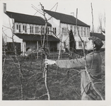 M 12128 Mogelijk de land- en tuinbouwschool in Kesteren