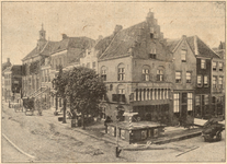 416 Het Wapen van Gelre, hoek Markt - Waterstraat met stadhuis