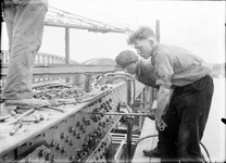 1104283 Bouw verkeersbrug