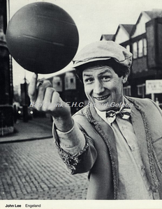 EHC-0000044 Straattheaterfestival op 14 t/m 22 augustus 1987 in 30 plaatsen in Limburg.