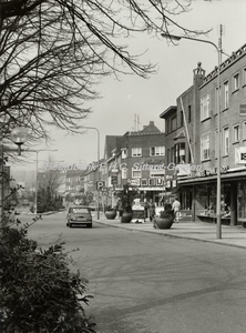 EHC-0001142 Aanzicht van de hoek Markt, kijken richting Annastraat, kruisend met de Elisabethstraat.