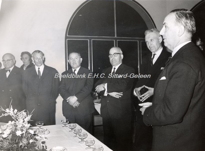 EHC-0001857 Jumelage Pontoise, eerste bezoek van een delegatie uit Geleen in 1962.