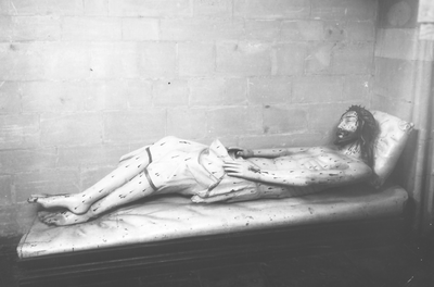 397_03_60 Jezusgraf, Petruskerk