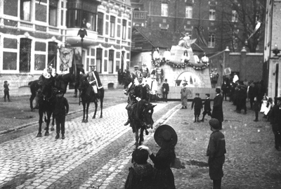 397_37_505 Carnaval - Vastelaovend - Optochten