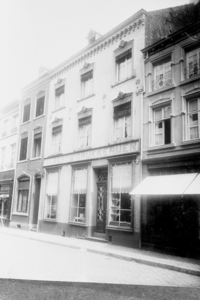 409_02_42 Putstraat, richting Markt