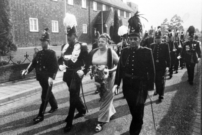 409_03_34 Broeksittard