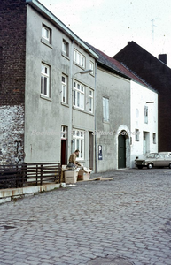 EHC-013-24 Oude binnenstad Sittard: Wal-Gasfabriek met woonhuizen en de Molen Damoiseaux aan de Molenbeek. De ...