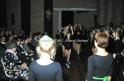 EHC-060-24 Opening van het CITY-project met Bibliotheek en Muziekschool aan de Broeksittarderweg te Sittard in 1978.