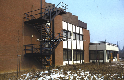 EHC-060-28 Opening van het CITY-project met Bibliotheek en Muziekschool aan de Broeksittarderweg te Sittard in 1978.