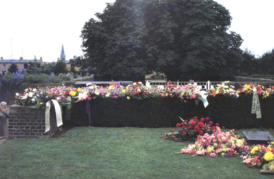 EHC-066-09 Begrafenis van Oud-Burgemeester Hub Dassen van de Gemeente Sittard op 21-08-1978.