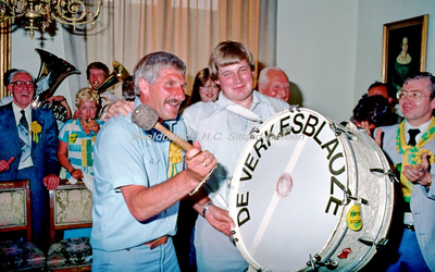 EHC-100-50 Ontvangst Fortuna in het Kritzraedthuis i.v.m. promotie naar de Ere-divisie op 16-05-1982