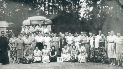 EHC-0013433 Uitstapje van de toenmalige Boerinnenbond (thans L.V.B.) naar de Ardennen