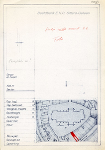 096 Kerkplein rechts naast 4 C waarbij de foto helaas ontbreekt