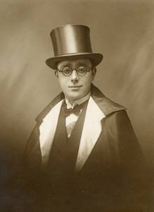 732_075_02 Club Wo-Van